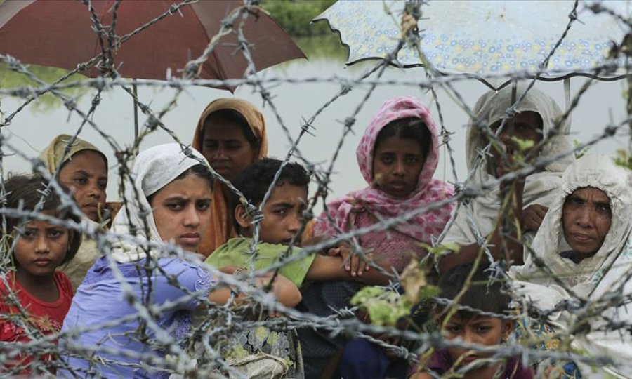 İnsan Hakları İzleme Örgütü, Bangladeş'e 'Arakanlı Müslümanları kabul et' çağrısında bulundu