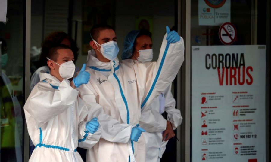 İspanya'da Kovid-19 sürecinde 'kademeli normale geçiş takvimi' açıklandı
