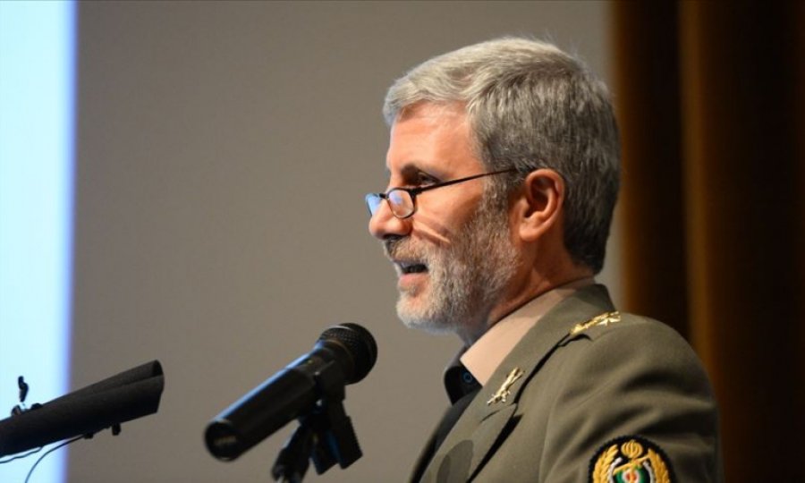 İran, ABD'yi Venezeula'ya akaryakıt taşıyan tankerlerine müdahale etmemesi için uyardı