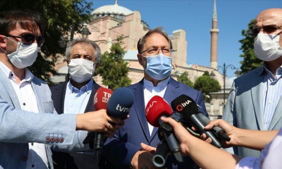 Diyanet İşleri Başkanı Erbaş: 3 imam ve 5 müezzin Ayasofya Camisi'ne atıyoruz
