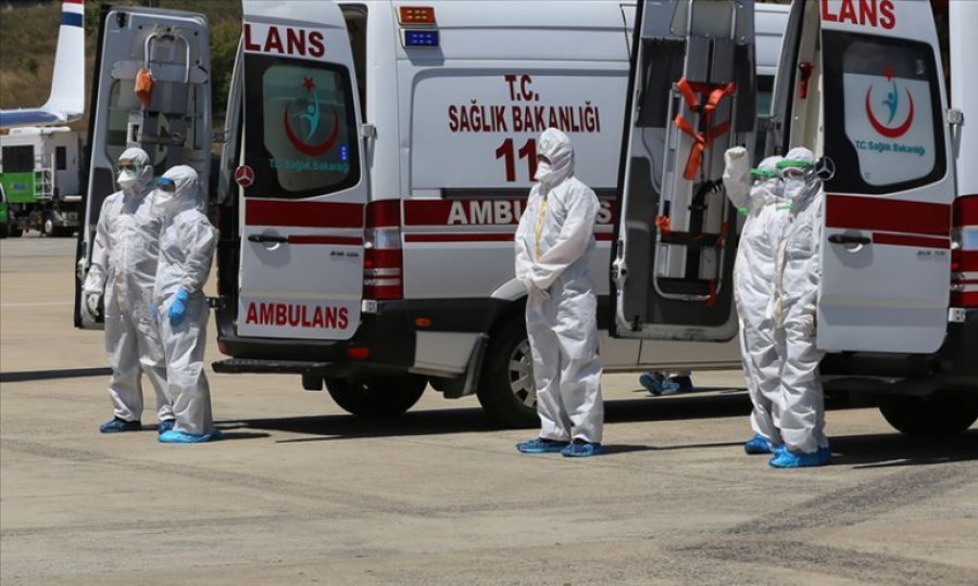 Türkiye'nin koronavirüsle mücadelesinde son 24 saatte yaşananlar
