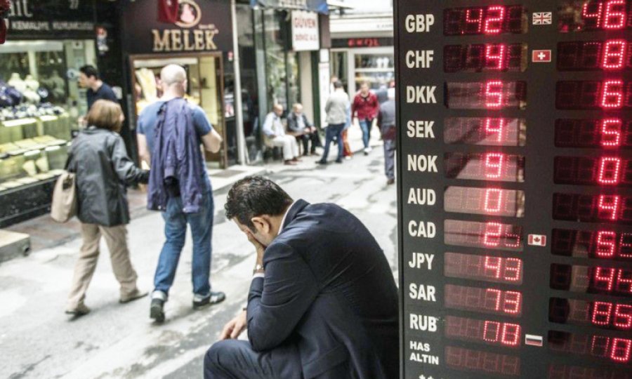 Düşük faiz inadı TL’ye pahalıya mal oldu