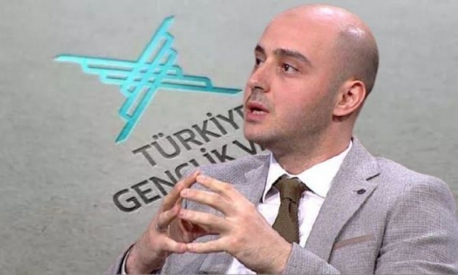 TÜGVA Selman Öğüt'ü maaşa bağlamış!