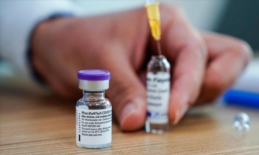 Pfizer, Kovid-19'a karşı geliştirdiği ilacın ölüm riskini yüzde 89 azalttığını duyurdu