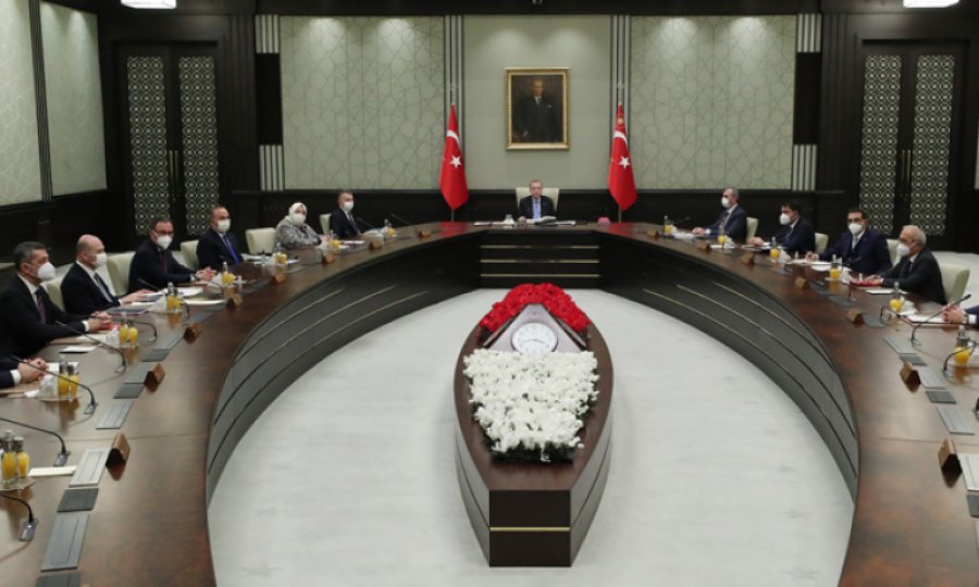 Kabine bugün toplanıyor: Gündemde hangi başlıklar var?
