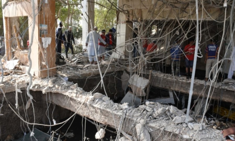 Pakistan'da doğal gaz boru hattı patladı: 14 ölü
