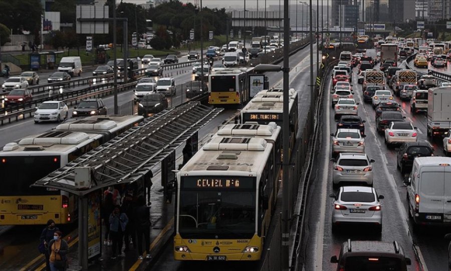 İstanbul genelinde ulaşım ücretlerine zam
