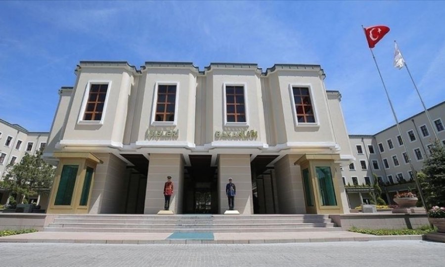 Türkiye, 2002'den bu yana 95 bin 845 Ahıska, 5 bin 836 Uygur Türküne vatandaşlık verdi