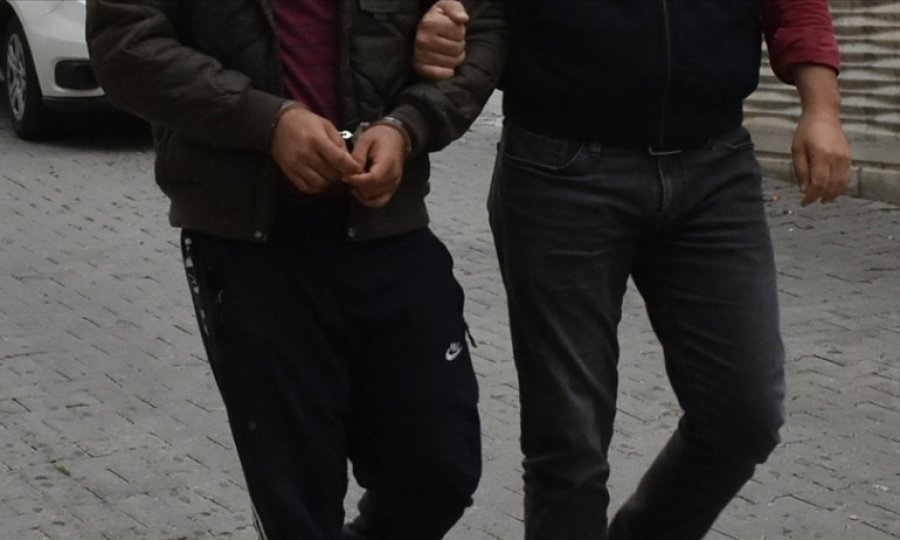 DEAŞ'ın sözde yöneticisi Suriye'ye kaçmaya çalışırken yakalandı