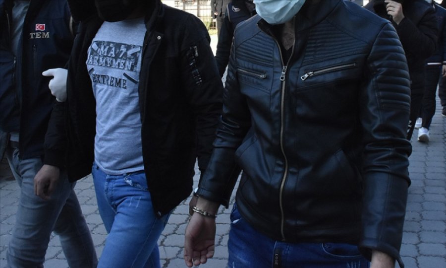 Suriye'den Türkiye'ye girmeye çalışan yabancı uyruklu 6 kişi yakalandı