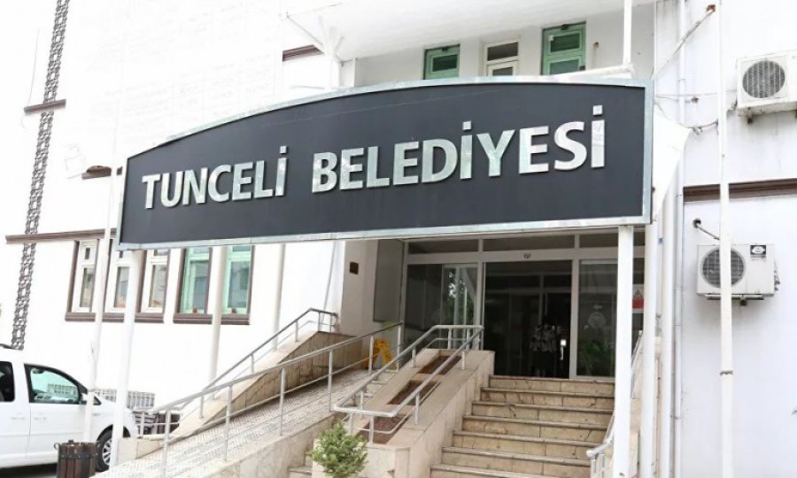 İhaleleri kaldırdı: 'Parkımızı, bahçemizi, yolumuzu kendimiz yapacağız'