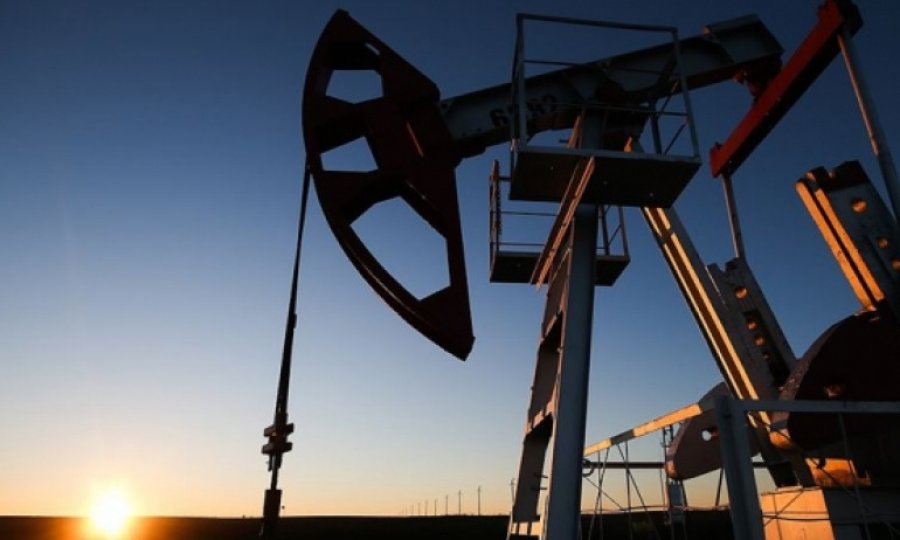 OPEC üretim kesintisi kararı için toplanıyor