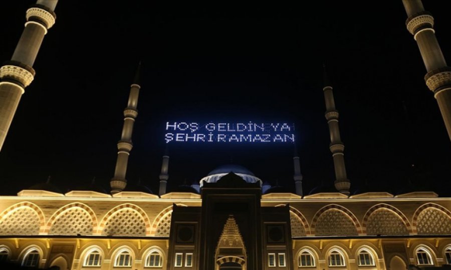 Maddi ve manevi hastalıklara şifa ramazan 13 Nisan'da başlayacak