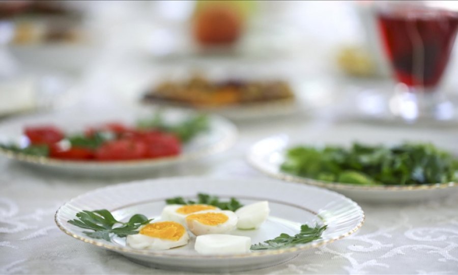 Ramazanda sofralarda lüks ve israftan kaçınılmalı