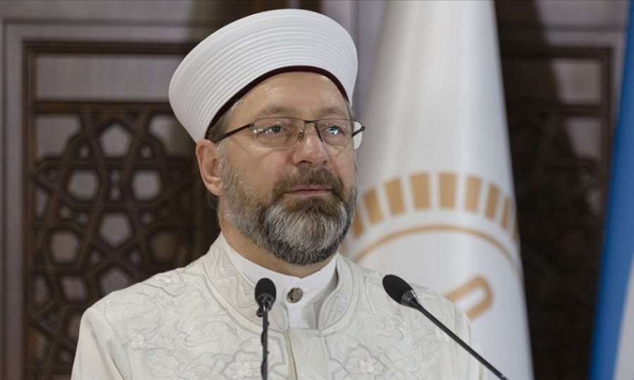 Diyanet İşleri Başkanı Erbaş: Öğle ezanının ardından Mescid-i Aksa'nın kurtuluşu için salalar okunacak