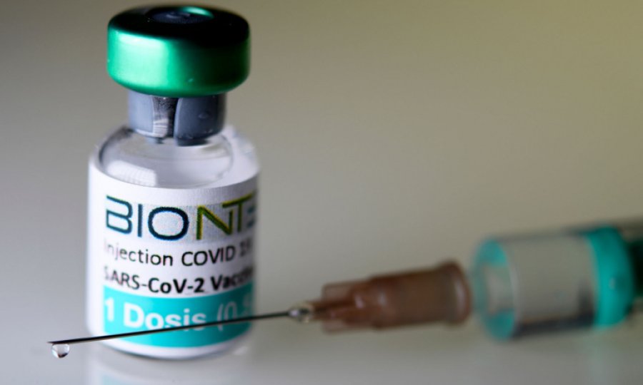 BioNTech/Pfizer, AB'ye 1,8 milyar doz daha Kovid-19 aşısı verecek