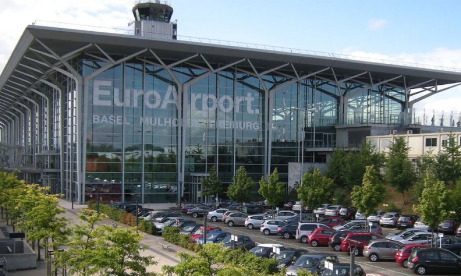 Fransa, Basel'e inen yolcuların Türkiye’de yapılan PCR testini kabul etmedi