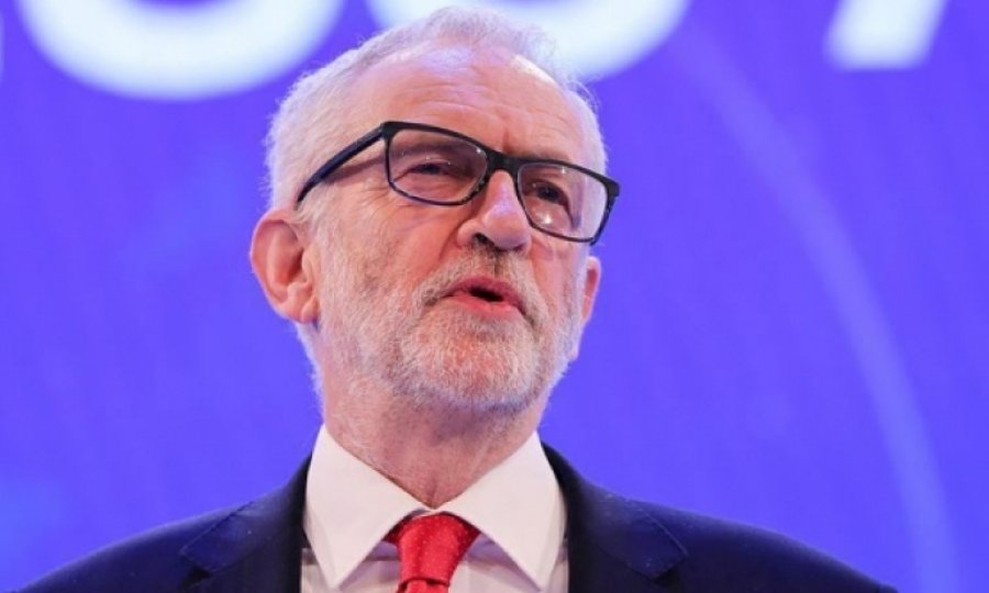 Jeremy Corbyn, İsrail'in Gazze'ye yönelik hava saldırılarına tepki gösterdi