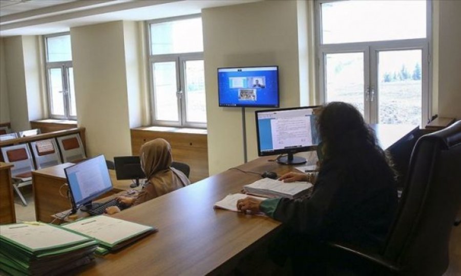 Mahkemelerde yeni dönem: 'Online duruşma'