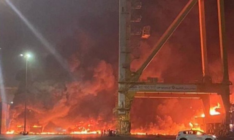Dubai'de büyük patlama