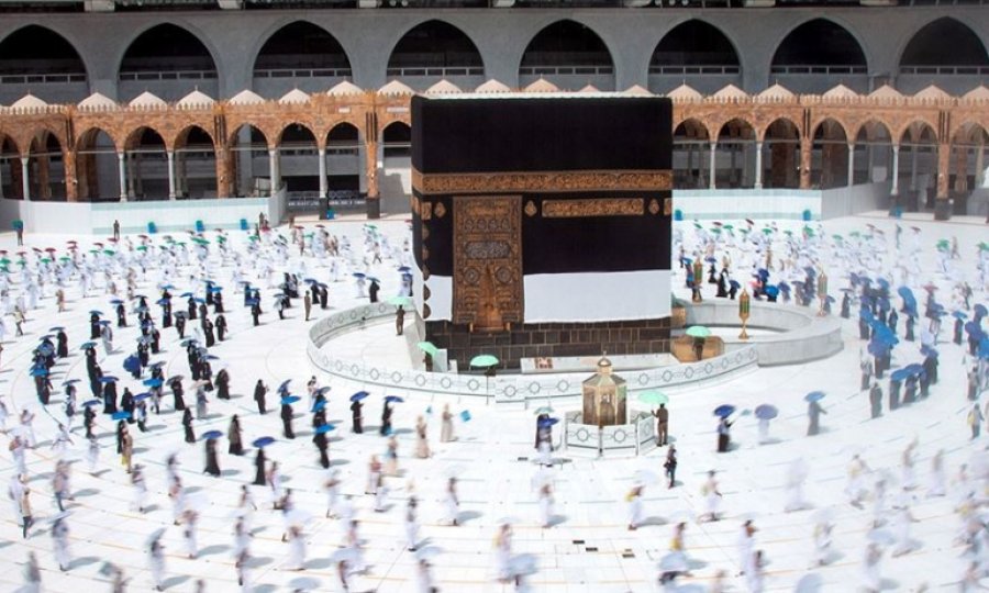 Suudi Arabistan'da 'akıllı hac kartı' uygulaması başladı