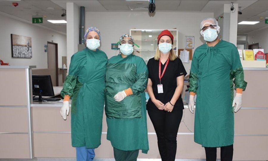 Aşı olmayan anne adayları Kovid-19'u daha sıkıntılı geçiriyor