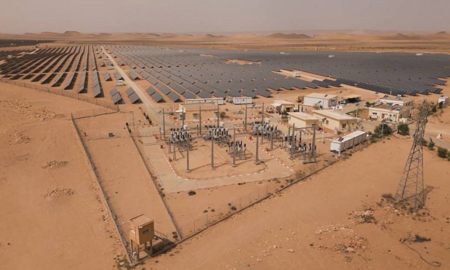Cezayir yenilenebilir enerjiye geçişini hızlandırmak istiyor