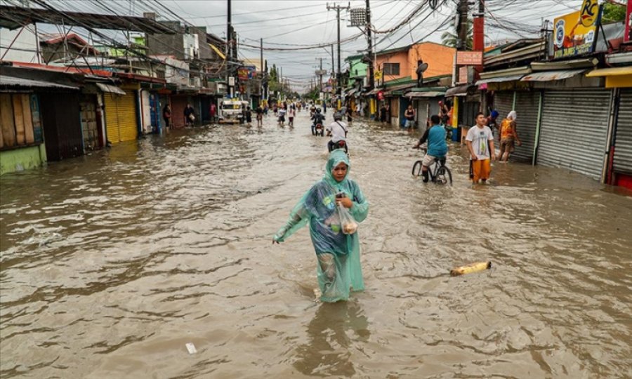 Filipinler'de şiddetli yağışların yol açtığı afetlerde ölenlerin sayısı 50'ye ulaştı