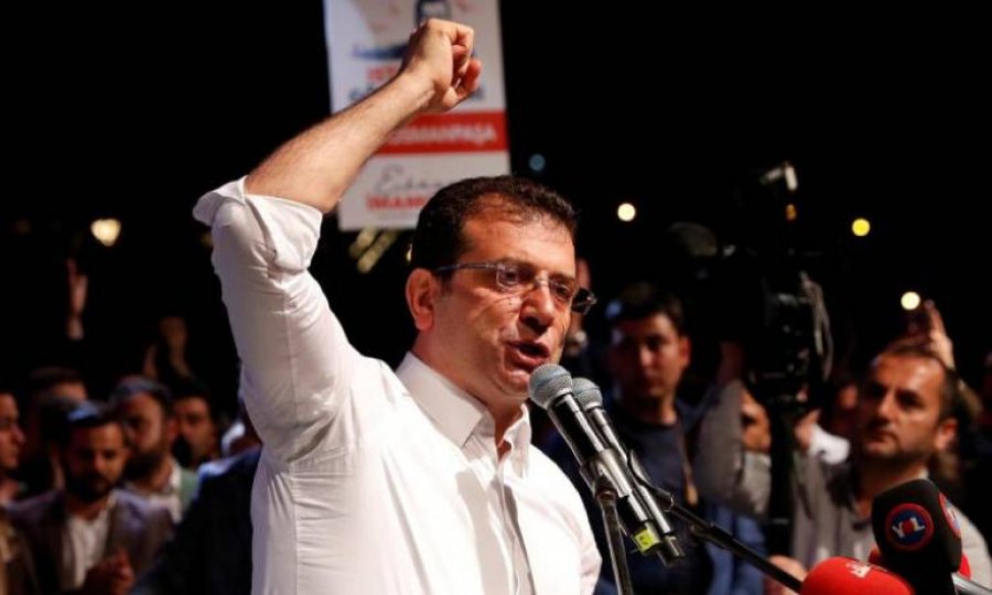 İBB Başkanı Ekrem İmamoğlu'na 2 yıl 7 ay 15 gün hapis cezası verildi