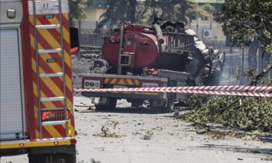 Güney Afrika'da akaryakıt tankeri patladı: 10 ölü