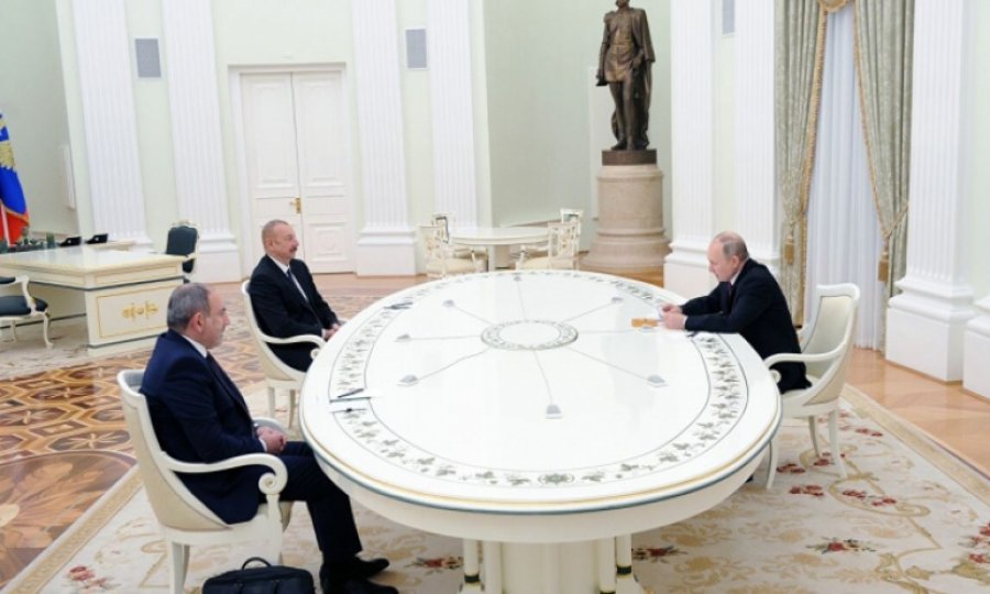 Putin, Aliyev ve Paşinyan Karabağ konusunu görüştü