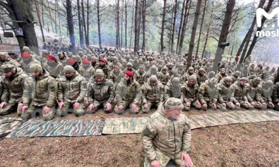 Rus ordusunda ezan sesi
