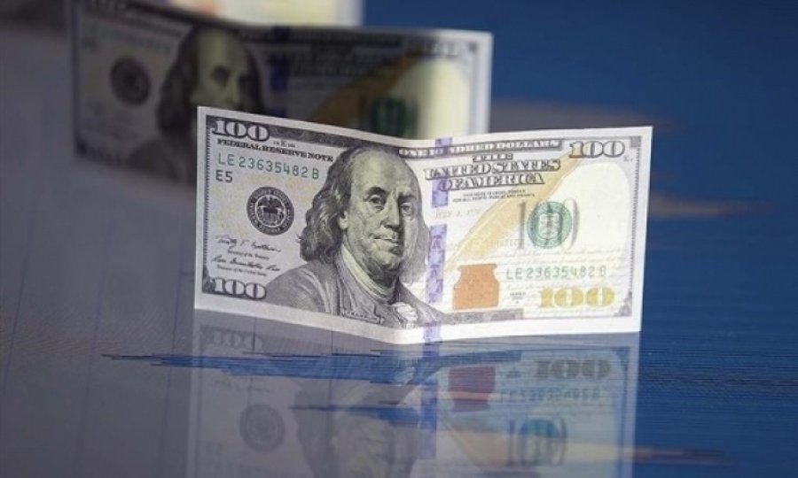 Dolar yükseldi