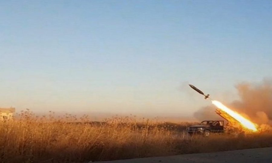 El Nusra örgütü zehirli maddelerle donatılmış 7 füzeyi İdlib’in güneyine nakletti