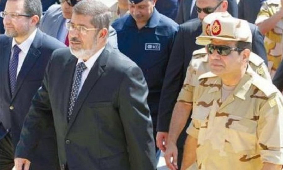 Darbeci Sisi, utanmadan Şehid Mursi’nin adını ağzına aldı