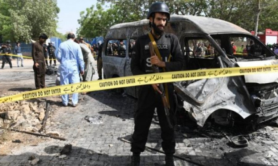 Pakistan'da İntihar Saldırısı