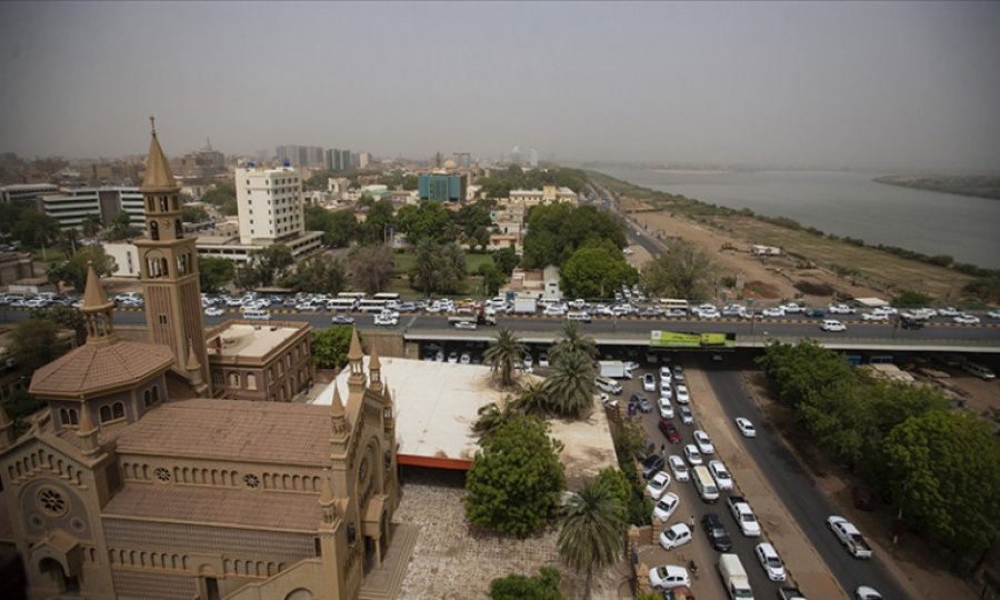 Sudan'da 7 aydır süren OHAL kaldırıldı