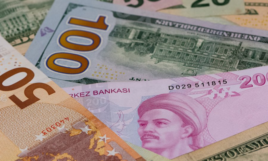 Gün içinde 17,52'yi gören dolar 16,70'e kadar geriledi