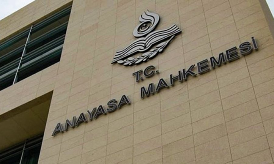 Anayasa Mahkemesi'nden HDP'nin hazine yardımlarına bloke