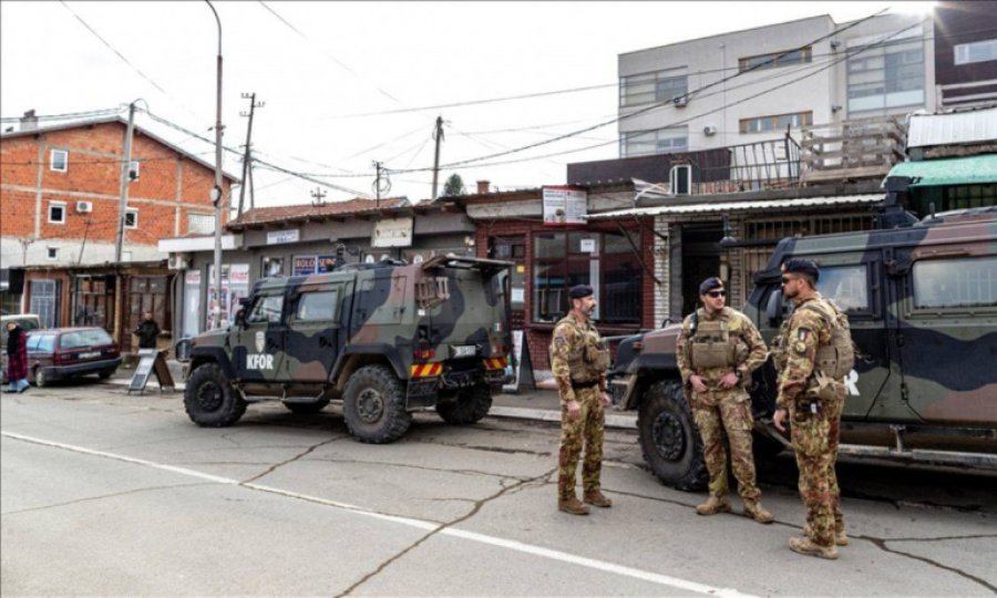 Kosova'daki barikatlarla ilgili NATO'dan açıklama