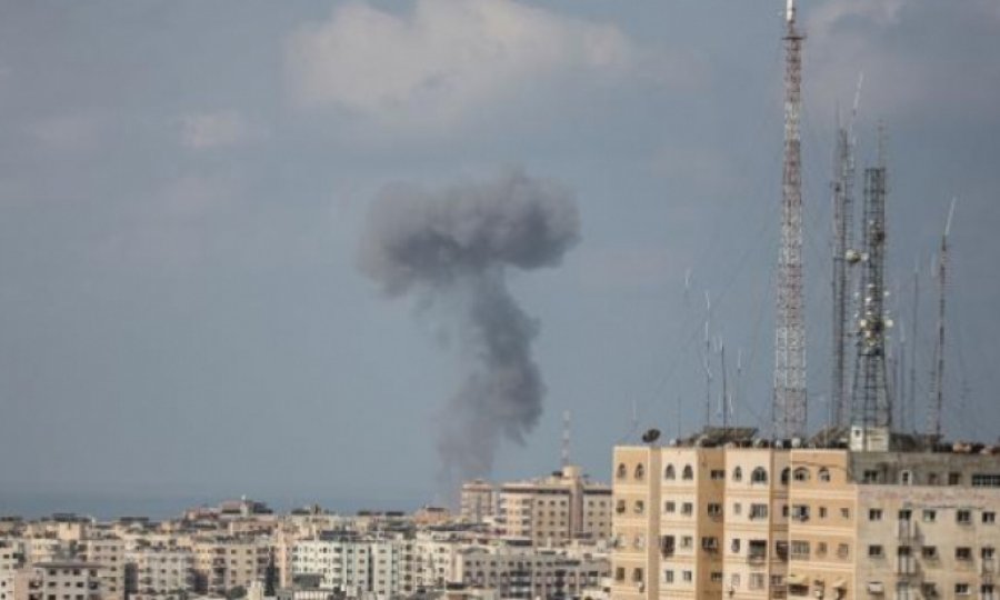 İsrail uçakları Gazze Şeridi'ne hava saldırısı düzenledi