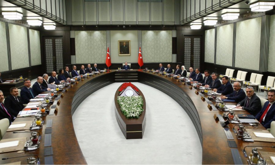 Kabine toplanıyor: Gündemde borç yapılandırma paketi var