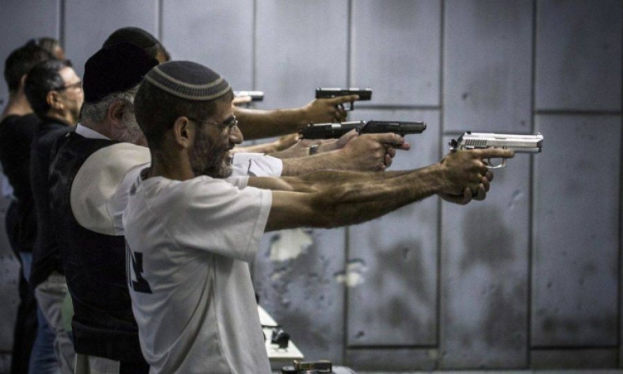 Yahudileri silahlandırma kampanyası: 'Bizim hayatımız daha önemli'