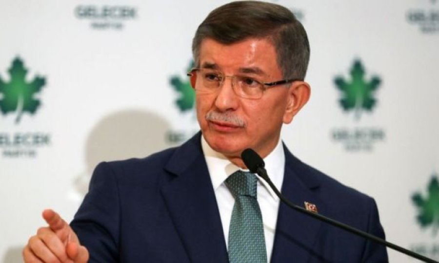Davutoğlu: İsrail uçaklarının yakıtı Türkiye'den gidiyor