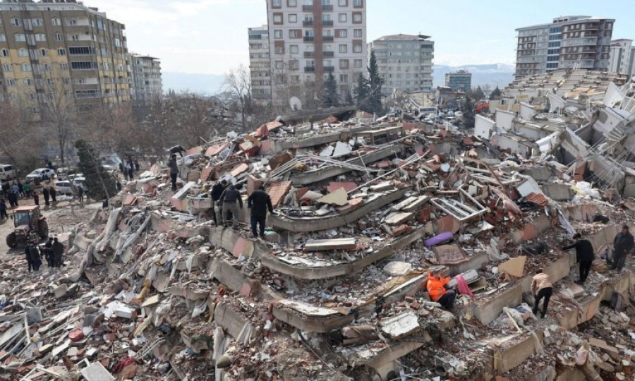 Deprem felaketinde can kaybı artıyor