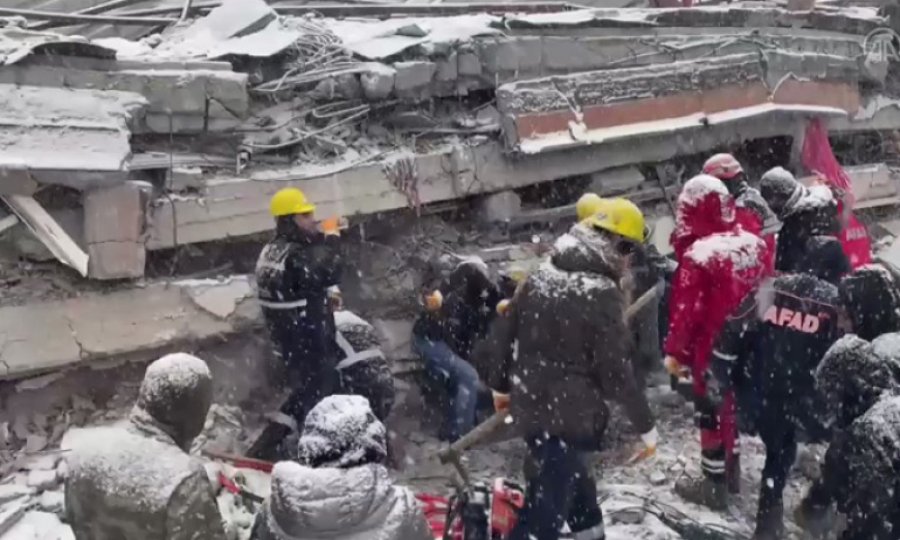 Filistin halkı Türkiye'deki depremzedelere yardım için kampanya başlattı