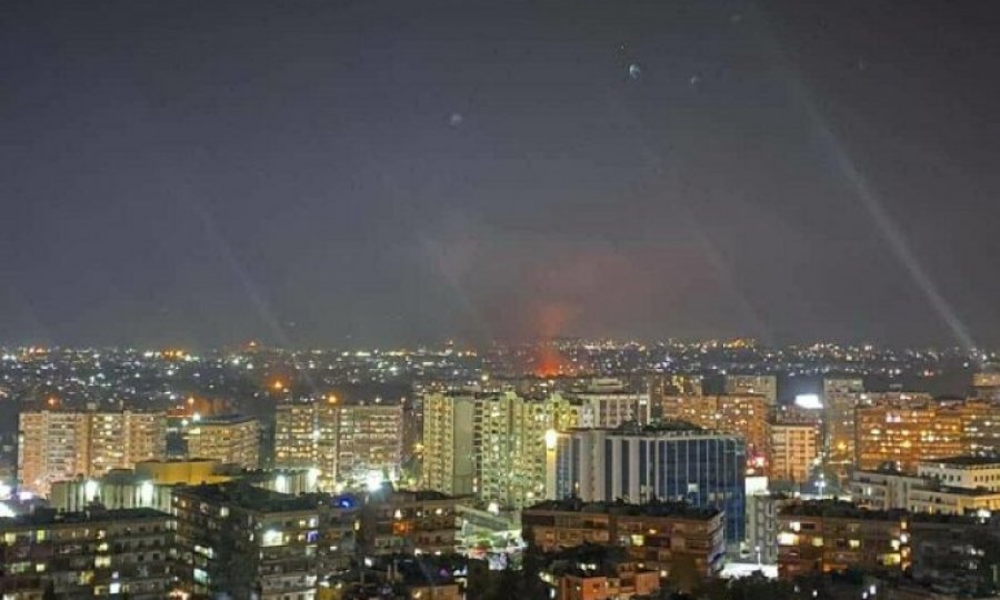 Siyonist İsrail'den Şam'a hava saldırısı