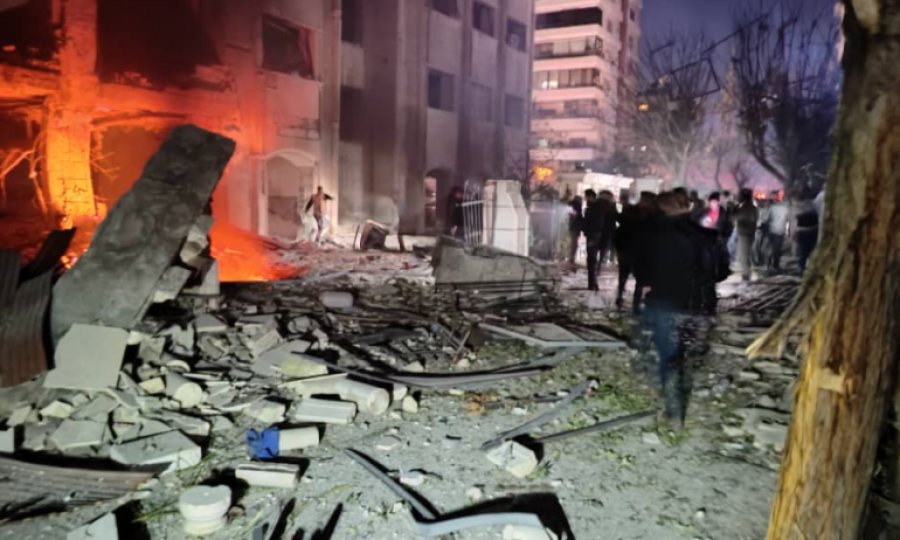 Siyonist rejim Şam’a saldırdı; 20 şehit ve yaralı
