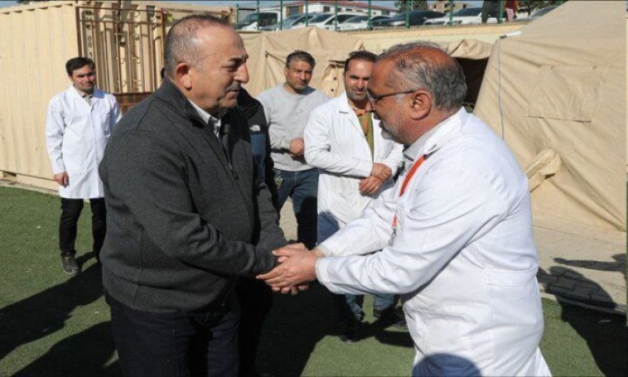 Türkiye Dışişleri Bakanı Çavuşoğlu'ndan İran'a teşekkür ziyareti