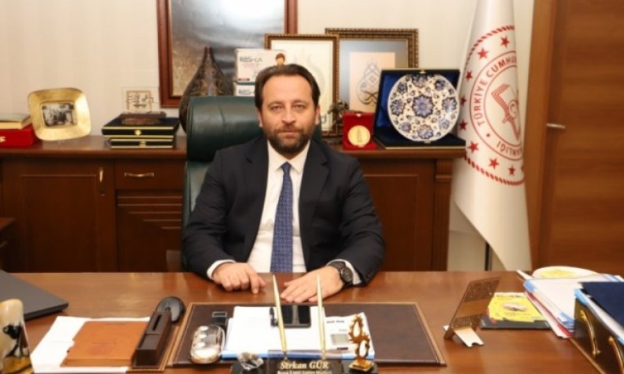 Bursa İl Milli Eğitim Müdürü Serkan Gür görevden alındı